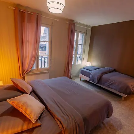 Daire Romance Florale Troyes